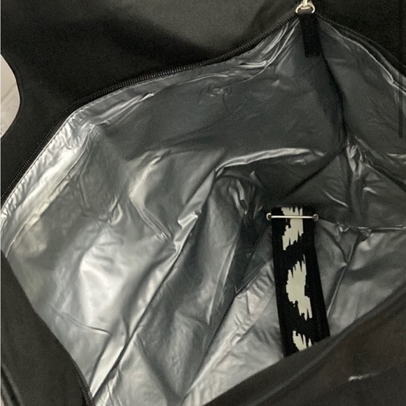 NWT DSW INSULATED BEACH TOTE COOLER  BAG - Picture 5 of 8